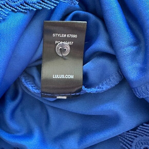 Women's L Lulus Meadowlake Blue Swiss Dot Lace Bell Sleeve Romper Textured - Picture 11 of 11